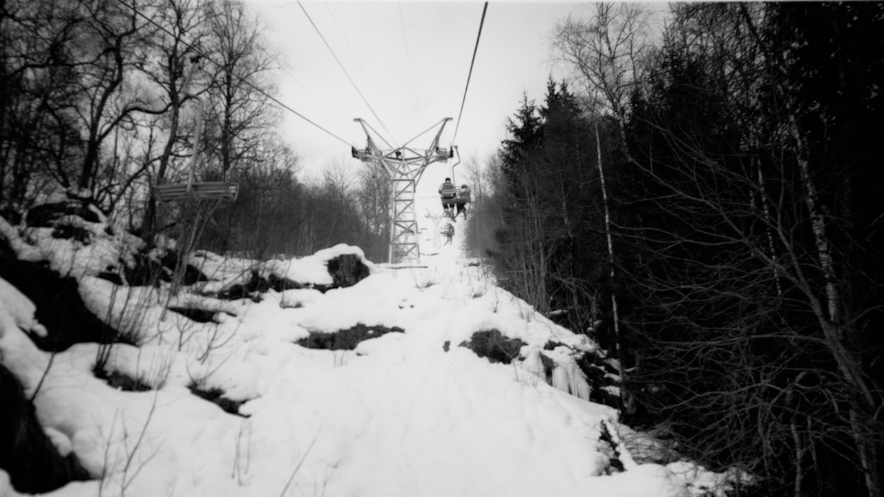 NORGESFERIE: Hvor drømmer Fri Flyt-redaksjonen om å dra i vinter? Og hvor er vi på bildet? Foto: Henning Reinton