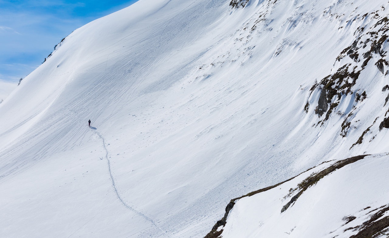 FRIRAIDTERRENG: I fjellene rundt Tyinkrysset fins masse kult og lettilgjengelig frikjøringsterreng, sett forrige gang i Field Productions´ Get Lucky og sist her på friflyt.no. Foto: Håkon Knudsen FRIRAIDTERRENG: I fjellene rundt Tyinkrysset fins masse kult og lettilgjengelig frikjøringsterreng, sett forrige gang i Field Productions´ Get Lucky og sist her på friflyt.no. Foto: Håkon Knudsen
