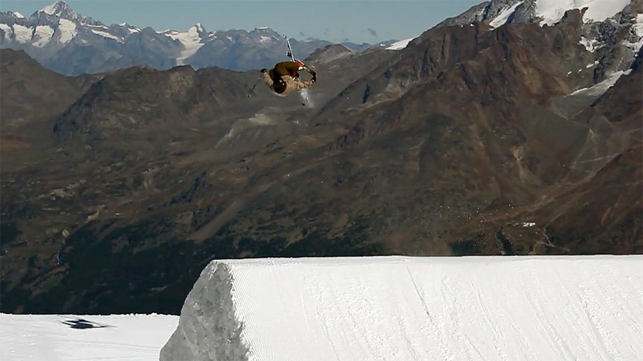 SAAS: Elevene koste seg virkelig i Saas Fee, med rå park og god stemning. Foto: Skjermdump SAAS: Elevene koste seg virkelig i Saas Fee, med rå park og god stemning. Foto: Skjermdump