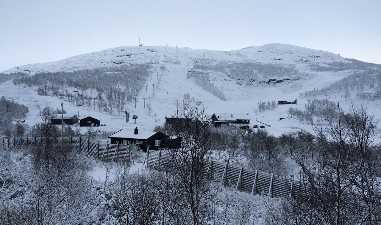 VINTER: Filefjell kan skilte med fine vinterforhold. Slik så det ut på Filefjell mandag, og mer snø har kommet siden da. Foto: Magne Grihamar VINTER: Filefjell kan skilte med fine vinterforhold. Slik så det ut på Filefjell mandag, og mer snø har kommet siden da. Foto: Magne Grihamar