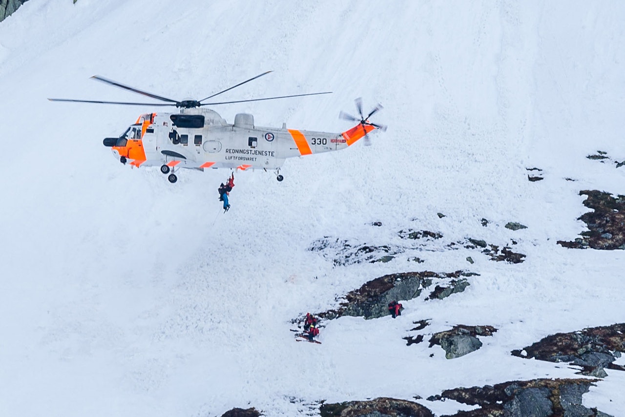 SKREDSTATISTIKK ENDRES: Det er ikke lenger lokale mannfolk med ski på beina som topper skredstatistikken i Troms. Det er utgangspunkt for skreddebatt i Lyngen på lørdag. Arkivfoto: Steinar Bleken SKREDSTATISTIKK ENDRES: Det er ikke lenger lokale mannfolk med ski på beina som topper skredstatistikken i Troms. Det er utgangspunkt for skreddebatt i Lyngen på lørdag. Arkivfoto: Steinar Bleken