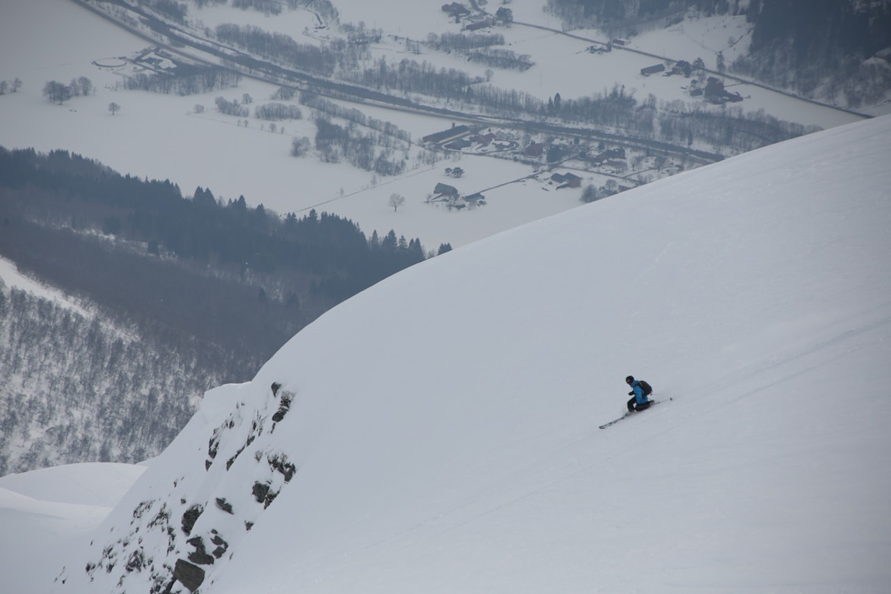 TOPPTUR: Flere beveget seg i fjellene på High Camp. Foto: Håvard Myklebust TOPPTUR: Flere beveget seg i fjellene på High Camp. Foto: Håvard Myklebust