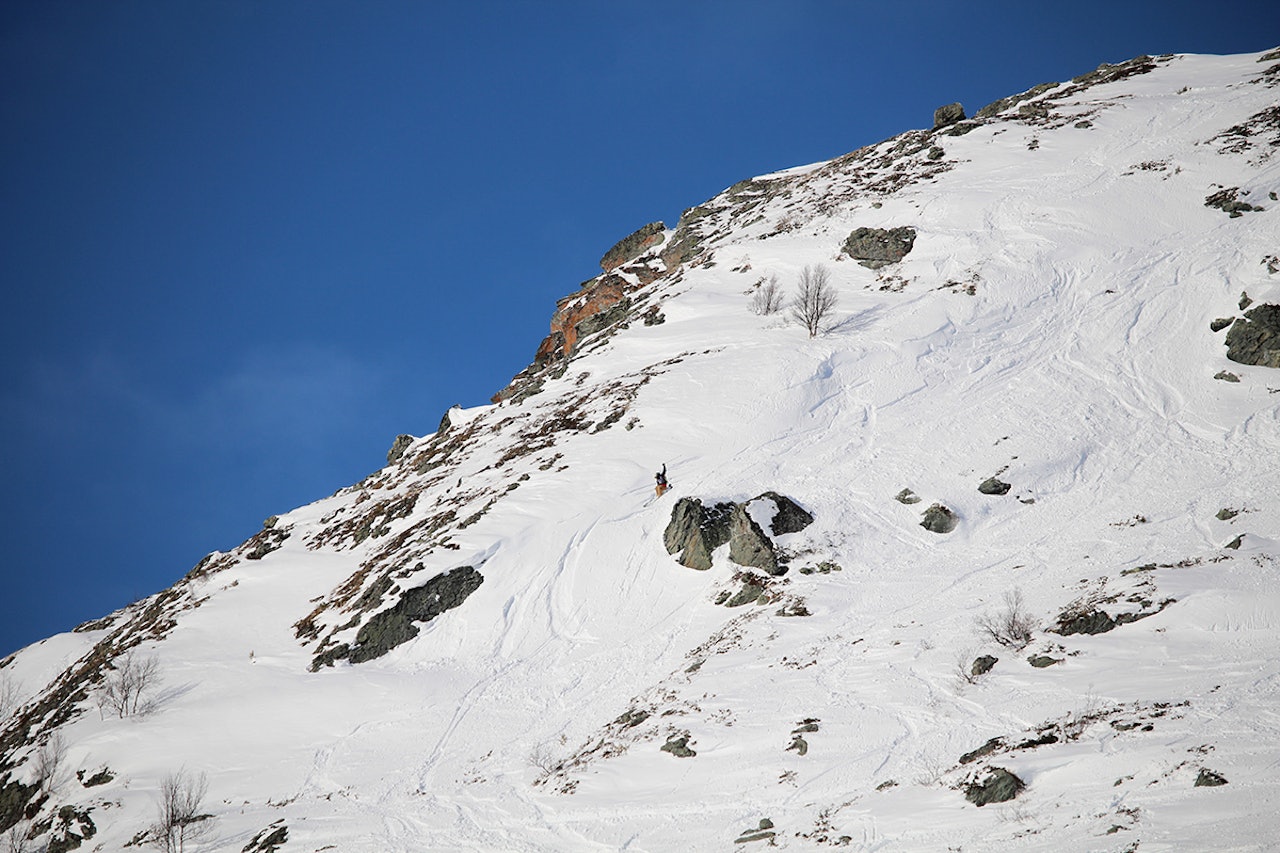 NTNU: TA Freeride kårer den råeste frikjøreren blant studentene. Foto: Henrik Aasheim NTNU: TA Freeride kårer den råeste frikjøreren blant studentene. Foto: Henrik Aasheim