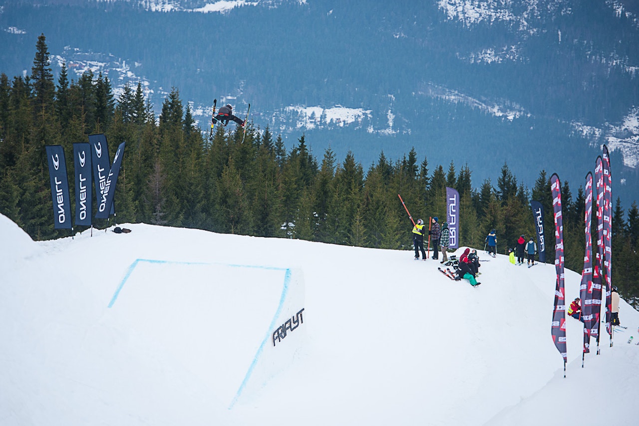 DAG ÉN: Utpå åpningsdagen kom sola til Hafjell og årets Megapark. Foto: Vegard Breie DAG ÉN: Utpå åpningsdagen kom sola til Hafjell og årets Megapark. Foto: Vegard Breie