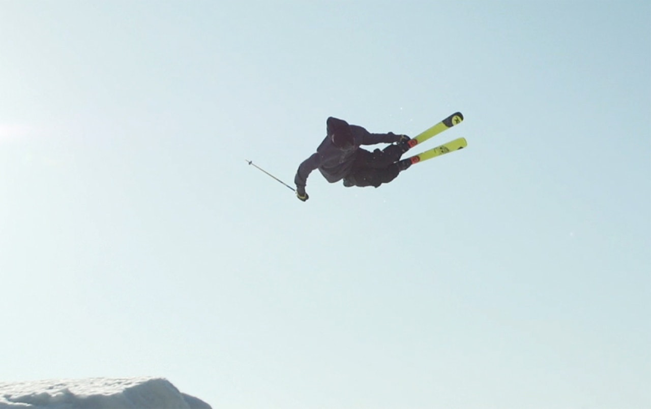 STIL: Magnus Solheim er muligens første nordmann som gjorde trippelcork på ski. Men han er også en fyr med fet stil. STIL: Magnus Solheim er muligens første nordmann som gjorde trippelcork på ski. Men han er også en fyr med fet stil.