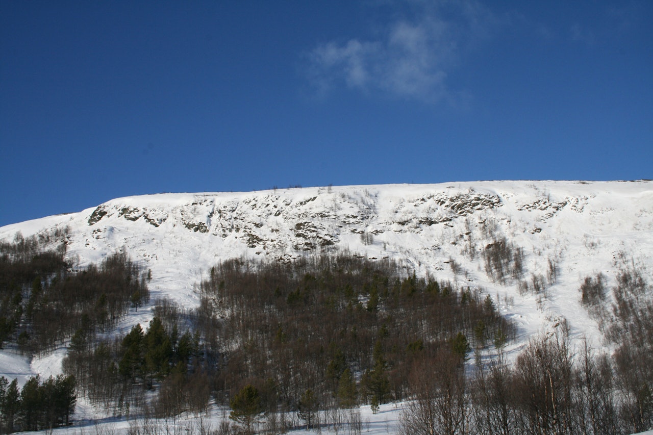 SKREDHENGET PÅ LEMONSJØEN: Her skal gærningene fra Norddalen –og en drøss andre frikjørere- konkurrere om finaleplass i historiens første norgescuprunde i frikjøring Vågå. Foto: Daniel Gangsø SKREDHENGET PÅ LEMONSJØEN: Her skal gærningene fra Norddalen –og en drøss andre frikjørere- konkurrere om finaleplass i historiens første norgescuprunde i frikjøring Vågå. Foto: Daniel Gangsø