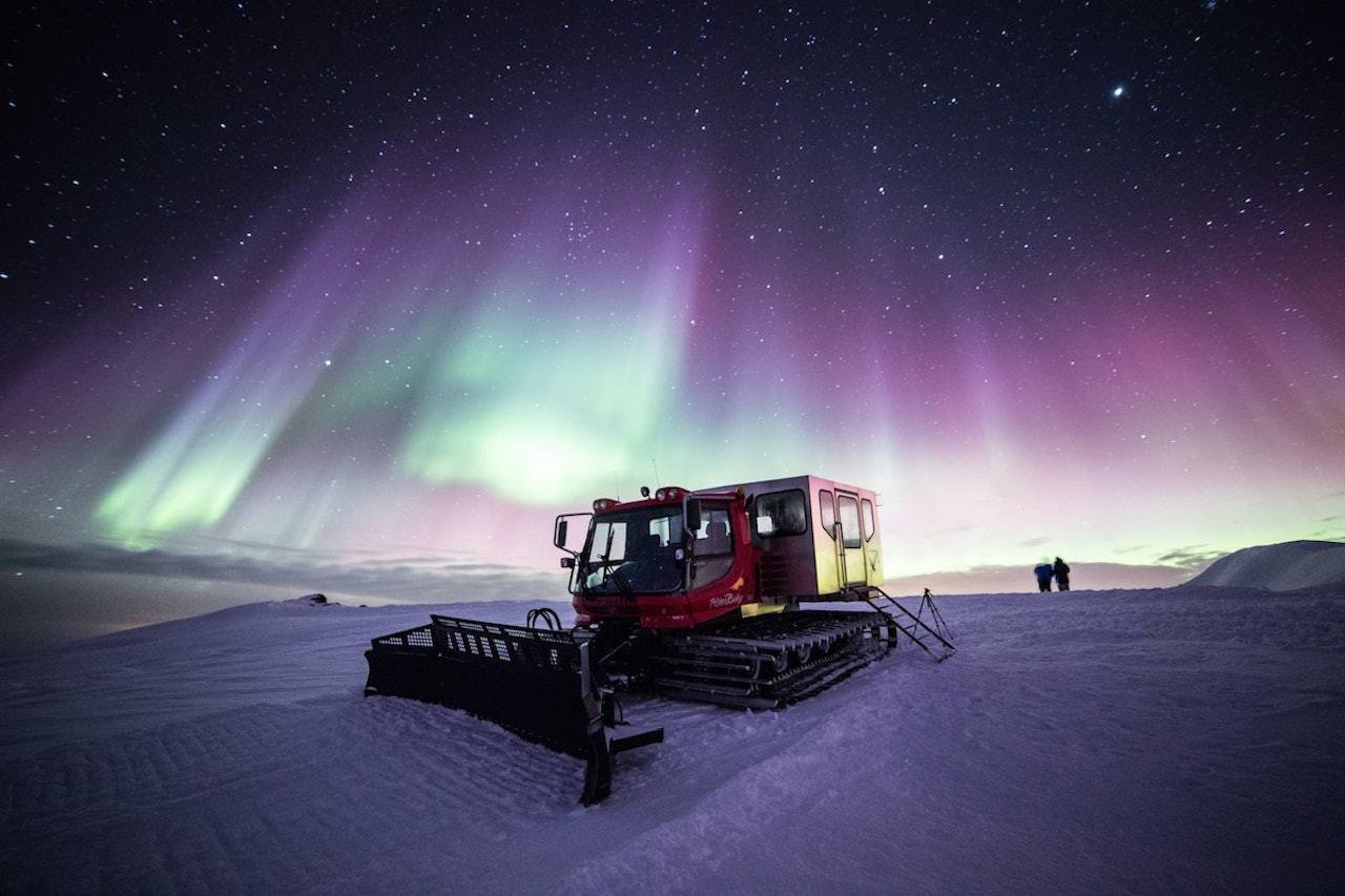 ISLAND: Det kan bli spektakulært når Henrik Harlaut besøker Island. Foto: Iceland Winter Games ISLAND: Det kan bli spektakulært når Henrik Harlaut besøker Island. Foto: Iceland Winter Games