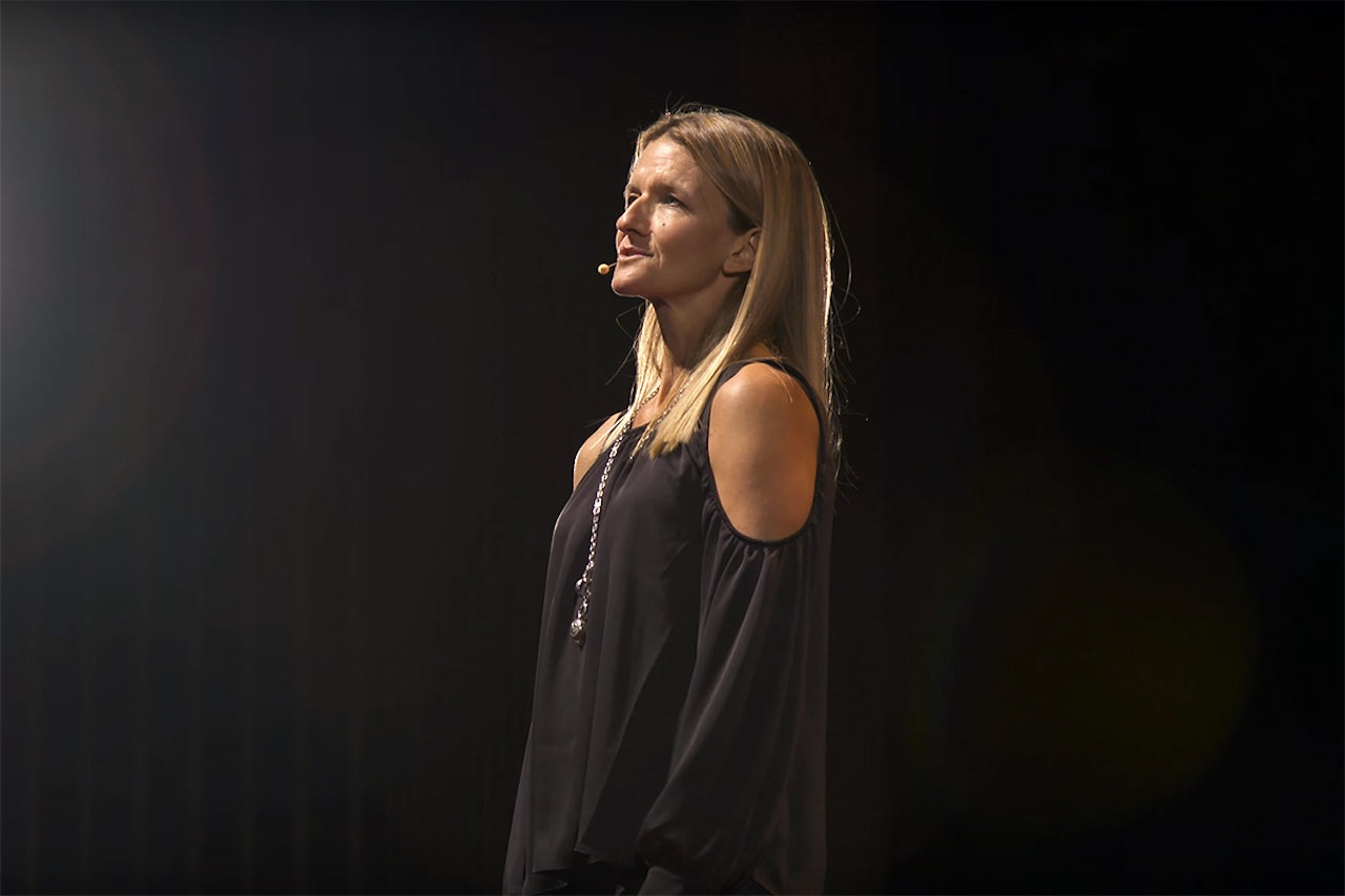 TED: Sherry McConkey på TED. Foto: Skjermdump TED: Sherry McConkey på TED. Foto: Skjermdump