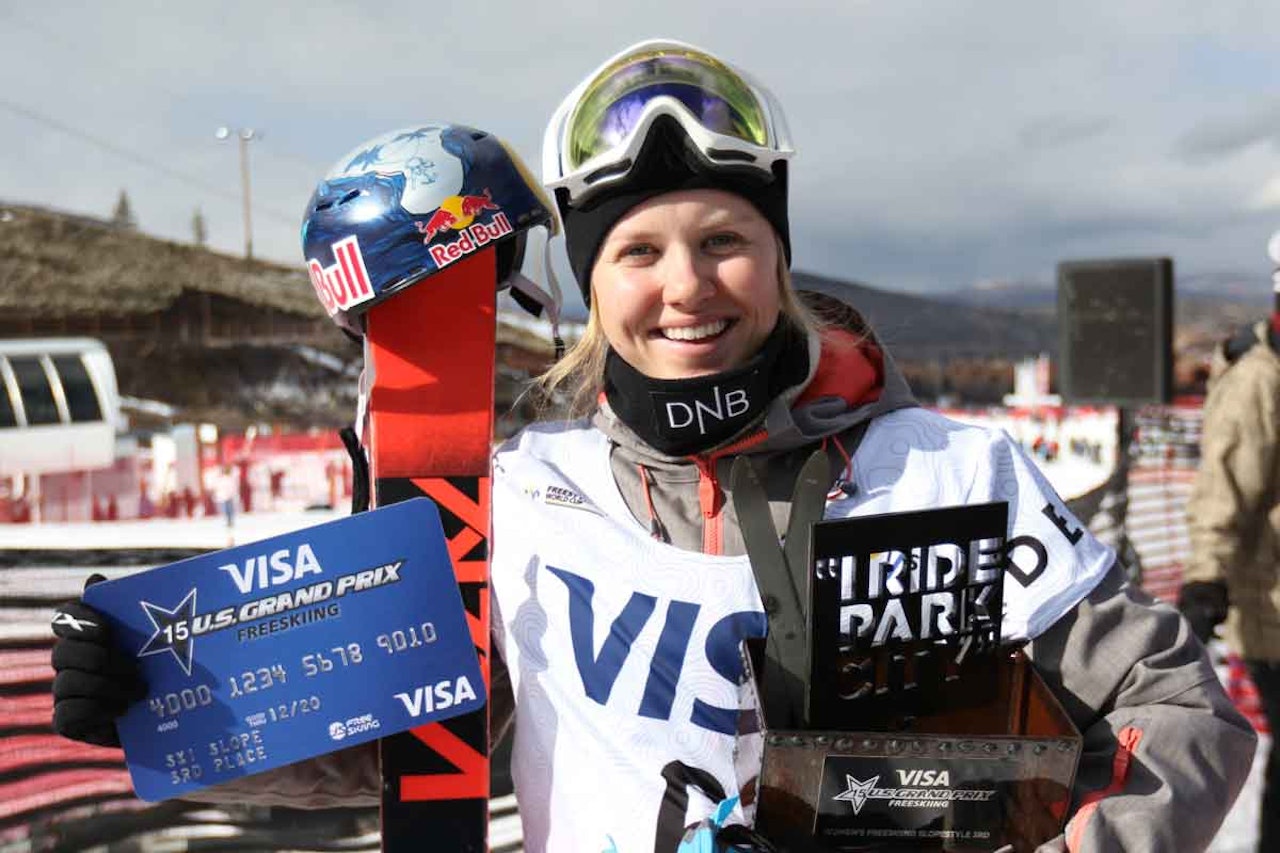 ENDELIG: Tiril Sjåstad Christiansen med beviset på at hun endelig er tilbake der hun hører hjemme; I verdenstoppen i slopestyle. Foto: Christopher Frankum/ Nor Freeski ENDELIG: Tiril Sjåstad Christiansen med beviset på at hun endelig er tilbake der hun hører hjemme; I verdenstoppen i slopestyle. Foto: Christopher Frankum/ Nor Freeski