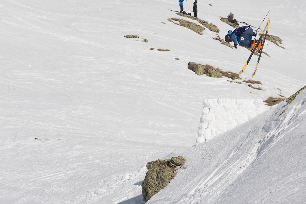 SUVEREN: Löic Collomb-Patton er både jibber og storfjellskjører i verdensklasse –og derfor sikra han europeisk seier i årets Skier´s Cup. Foto: Tore Meirik SUVEREN: Löic Collomb-Patton er både jibber og storfjellskjører i verdensklasse –og derfor sikra han europeisk seier i årets Skier´s Cup. Foto: Tore Meirik