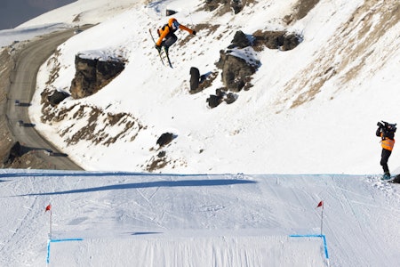 VERDENS BESTE ...IGJEN: Tiril Sjåstad Christiansen fortsetter der hun slapp i fjor: Øverst på seierspallen! Foto: Christopher Frankum/ Nor Freeski VERDENS BESTE ...IGJEN: Tiril Sjåstad Christiansen fortsetter der hun slapp i fjor: Øverst på seierspallen! Foto: Christopher Frankum/ Nor Freeski