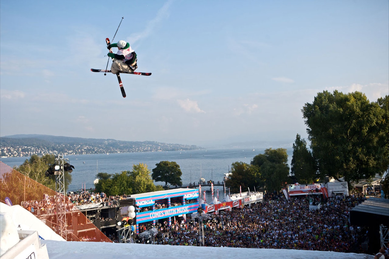 STABIL: Andreas Håtveit har aldri vunnet freestyle.ch, men han har vært på pallen to ganger. Her fra 2009 da han ble nummer tre. Foto: Mark Weiler STABIL: Andreas Håtveit har aldri vunnet freestyle.ch, men han har vært på pallen to ganger. Her fra 2009 da han ble nummer tre. Foto: Mark Weiler