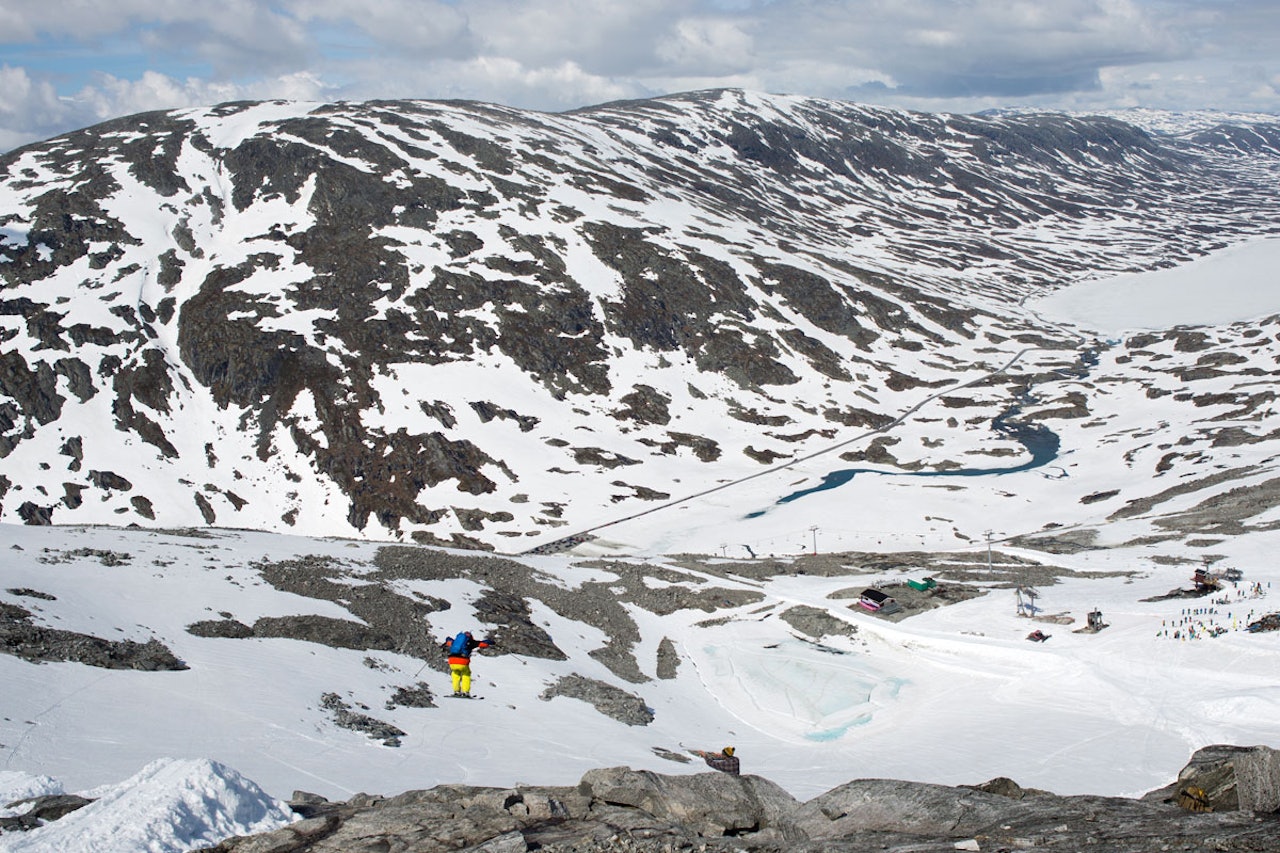 KONKURS IGJEN: Det begynner å bli en høsttradisjon at Stryn sommerskisenter går konkurs. Nå har det skjedd igjen, etter en av de dårligste somrene på lang tid, og ingen toppheis. Foto: Tore Meirik KONKURS IGJEN: Det begynner å bli en høsttradisjon at Stryn sommerskisenter går konkurs. Nå har det skjedd igjen, etter en av de dårligste somrene på lang tid, og ingen toppheis. Foto: Tore Meirik