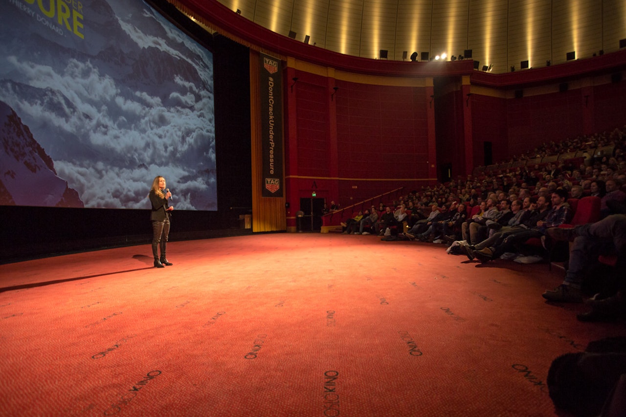 STEMNING: Det var fullt på Colosseum. Foto: Andreas Løve Storm Fausko STEMNING: Det var fullt på Colosseum. Foto: Andreas Løve Storm Fausko