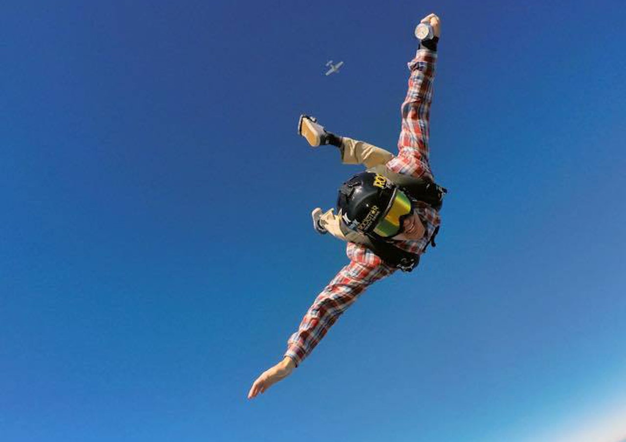 OMKOM: TGR-stjernen Erik Roner omkom mandag i en fallskjermulykke. Her fra Instagram for en uke siden. Foto: Instagram OMKOM: TGR-stjernen Erik Roner omkom mandag i en fallskjermulykke. Her fra Instagram for en uke siden. Foto: Instagram