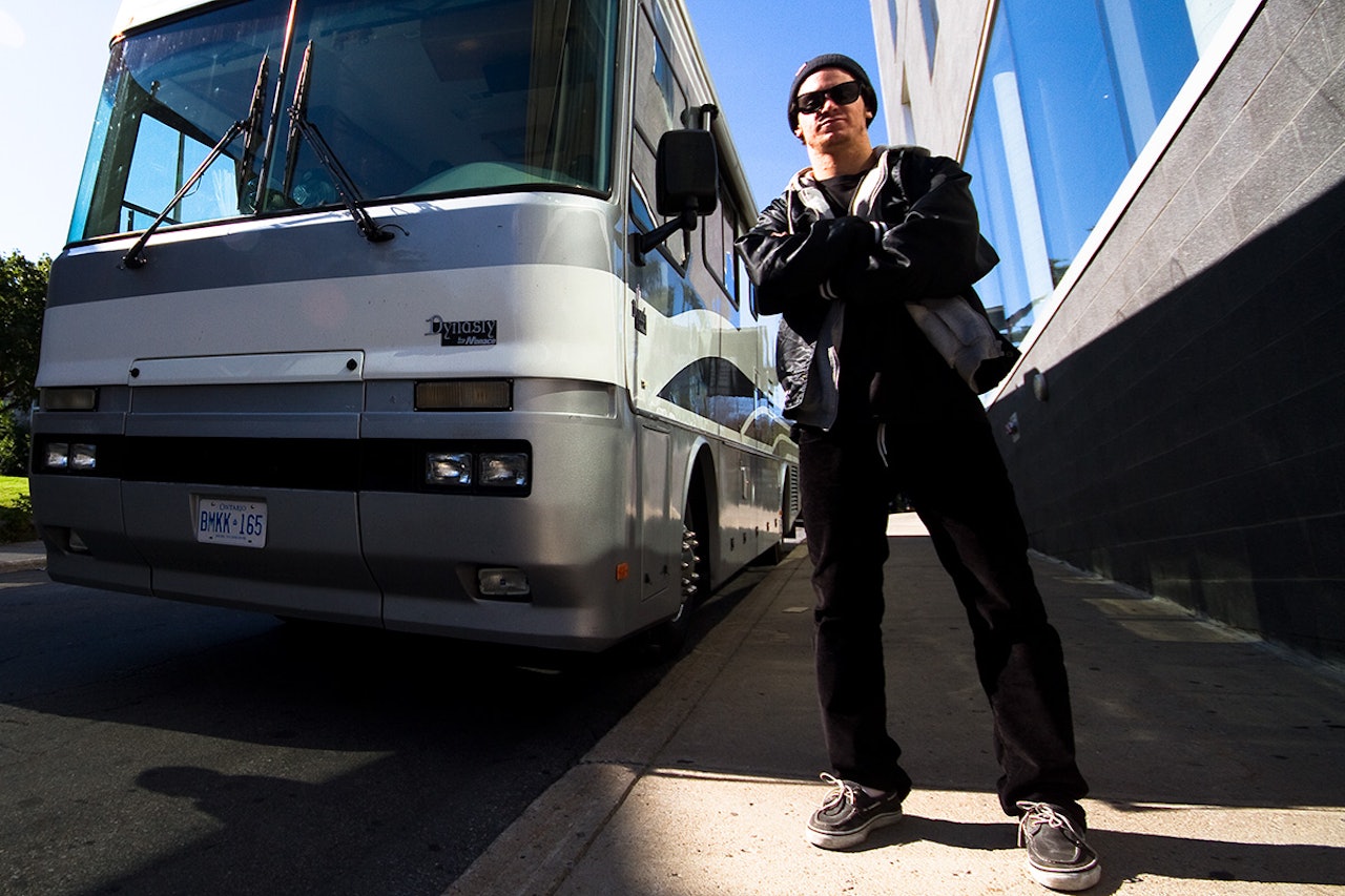 BOR I BILEN: Når Sean er på ferie med faren bor de i bobil. Bilde: Hans Petter Hval BOR I BILEN: Når Sean er på ferie med faren bor de i bobil. Bilde: Hans Petter Hval