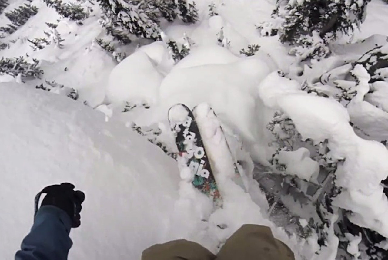 GODE GAMLE NIMBUS: Pep Fujas er selvsagt med i den nye Nimbus-filmen. Her slipper han seg ned ei real putelinje. Vi tipper det er et sted i det britiske Columbia. GODE GAMLE NIMBUS: Pep Fujas er selvsagt med i den nye Nimbus-filmen. Her slipper han seg ned ei real putelinje. Vi tipper det er et sted i det britiske Columbia.