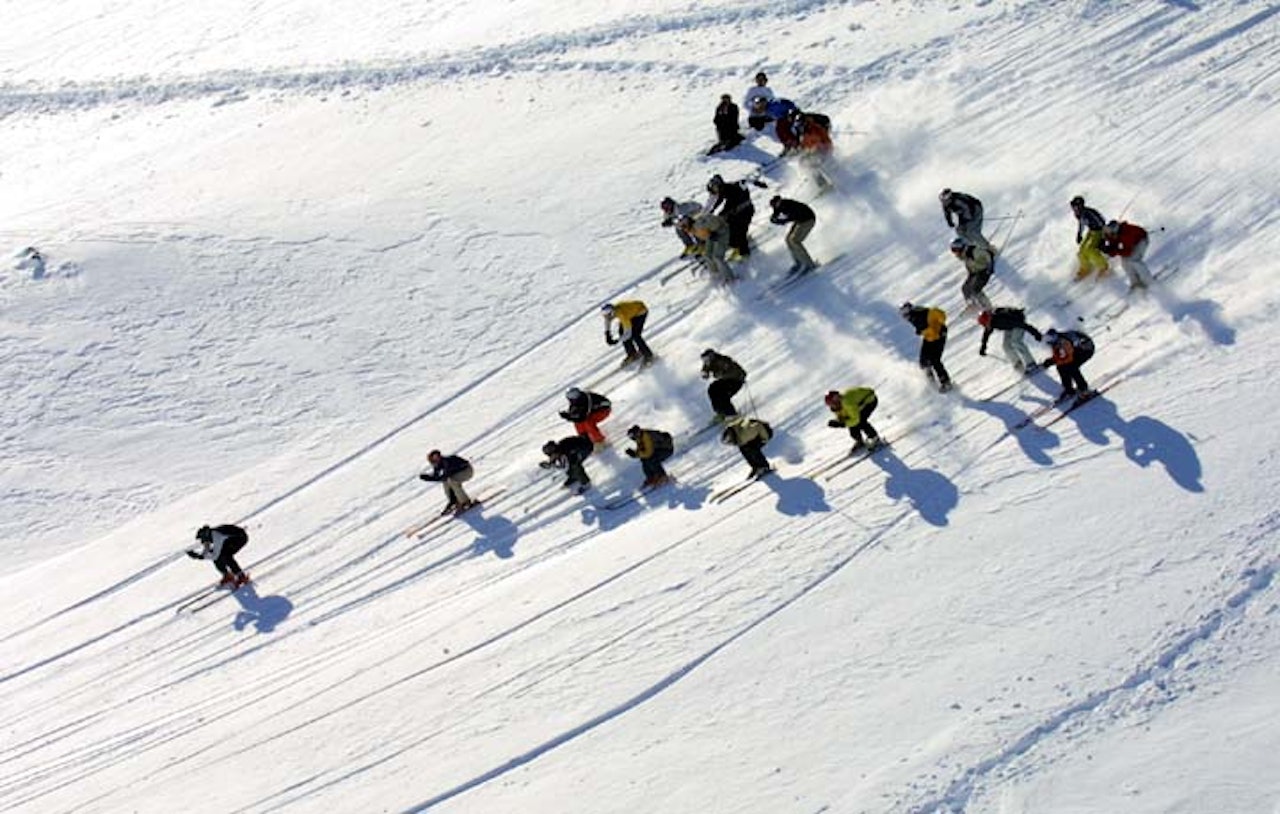 VINN DELTAGERPASS: Hemsedal Up´N´Down går 28. februar, og nå kan du vinne deltagerpass for tremannslag i den spektakulære konkurransen. VINN DELTAGERPASS: Hemsedal Up´N´Down går 28. februar, og nå kan du vinne deltagerpass for tremannslag i den spektakulære konkurransen.