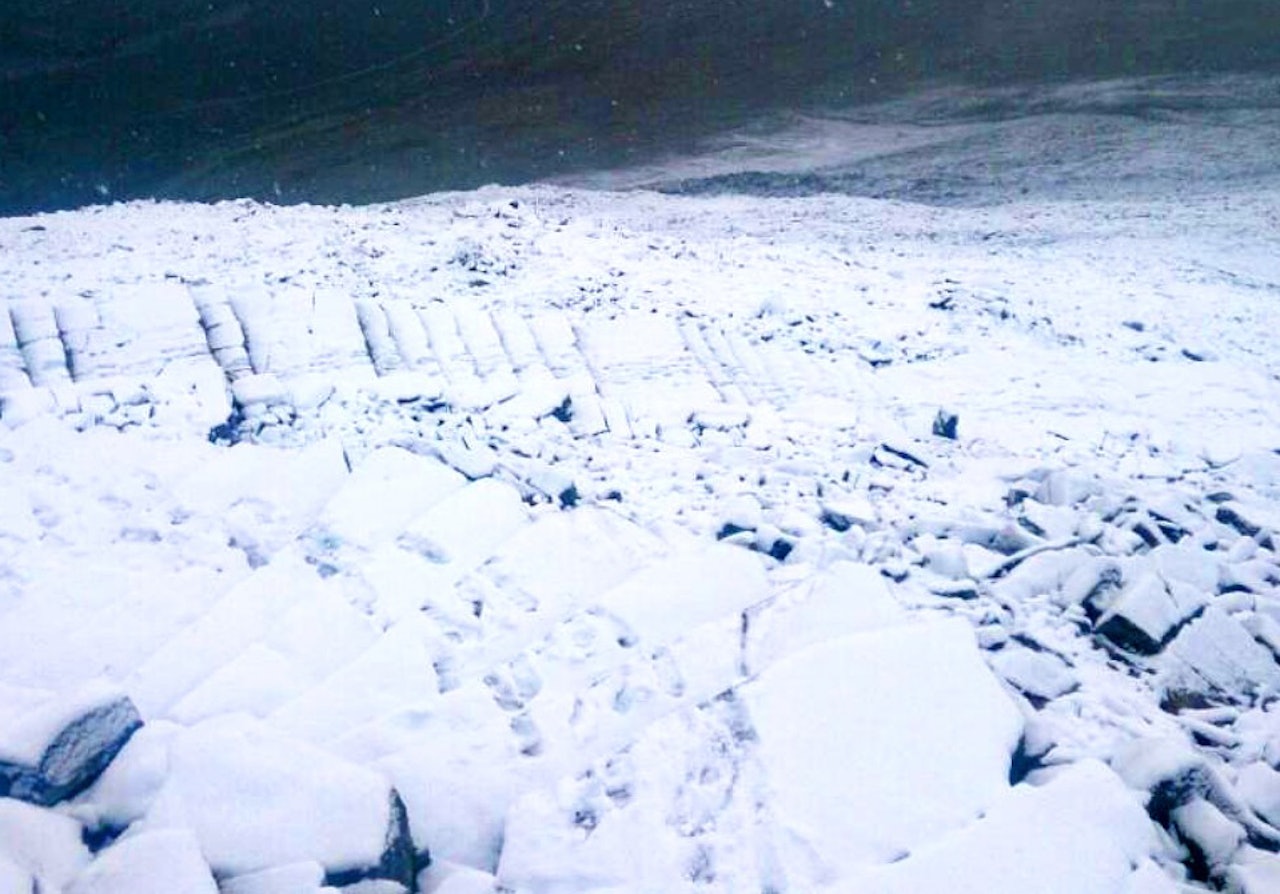 SNØ: Dette bildet ble tatt på Gaustatoppen søndag. Foto: Telemark Turistforening SNØ: Dette bildet ble tatt på Gaustatoppen søndag. Foto: Telemark Turistforening