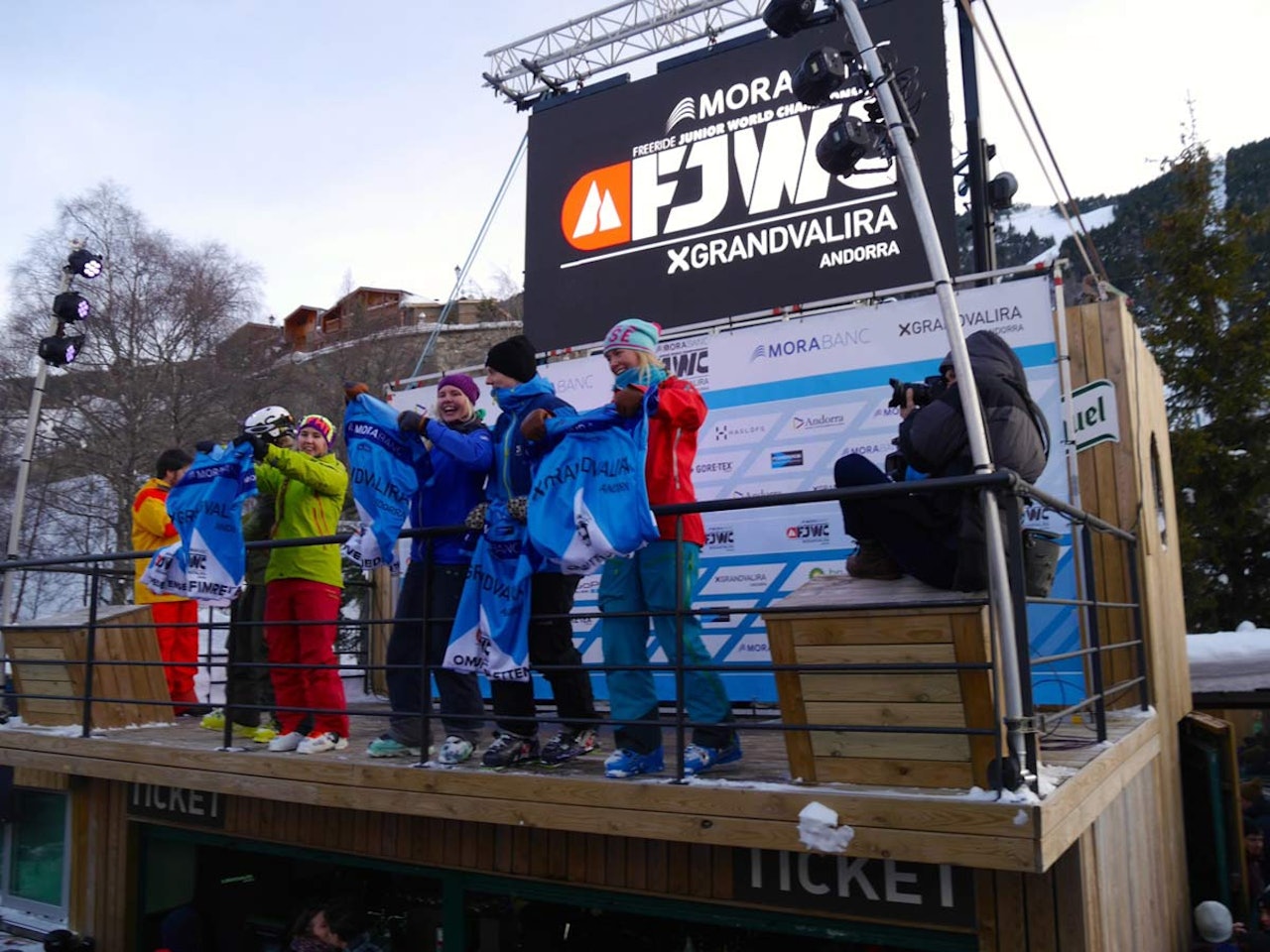 KLARE FOR JUNIOR VM: Fem norske frikjørere er på plass i Grandvalira i Andorra for å kjøre Junior-VM i frikjøring på søndag. Foto: Pelle Gangeskar KLARE FOR JUNIOR VM: Fem norske frikjørere er på plass i Grandvalira i Andorra for å kjøre Junior-VM i frikjøring på søndag. Foto: Pelle Gangeskar