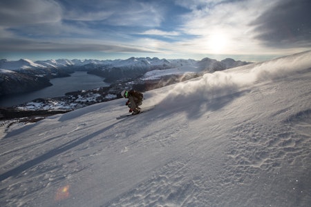 Stranda offpiste offpist topptur randonee frikjøring freeride skiinfo snø snowboard ski alpint