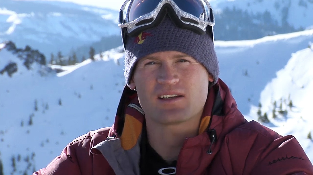 LEGENDE: Slik ser intervjuet med Shane McConkey ut. Foto: Skjermdump LEGENDE: Slik ser intervjuet med Shane McConkey ut. Foto: Skjermdump