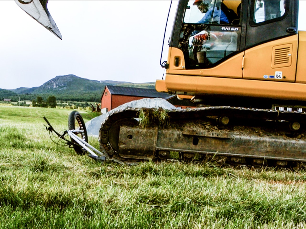 TIL JORD SKAL DU BLI: Det er ikke alle sykler som er velkomne på sti ifølge sykkelekspert Øyvind Blikken Mæhle. Bilde: Martin I. Dalen TIL JORD SKAL DU BLI: Det er ikke alle sykler som er velkomne på sti ifølge sykkelekspert Øyvind Blikken Mæhle. Bilde: Martin I. Dalen
