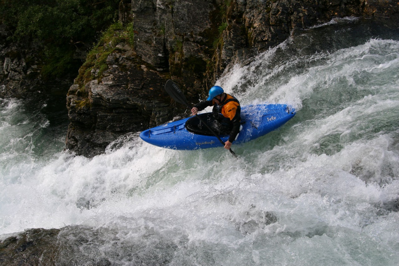 TRUET: Den nedre delen av den superklassiske padleturen på Jordalselva på Voss trues av kraftutbygging og dårlig oppførsel fra elvepadlere. Foto: Tore Meirik TRUET: Den nedre delen av den superklassiske padleturen på Jordalselva på Voss trues av kraftutbygging og dårlig oppførsel fra elvepadlere. Foto: Tore Meirik