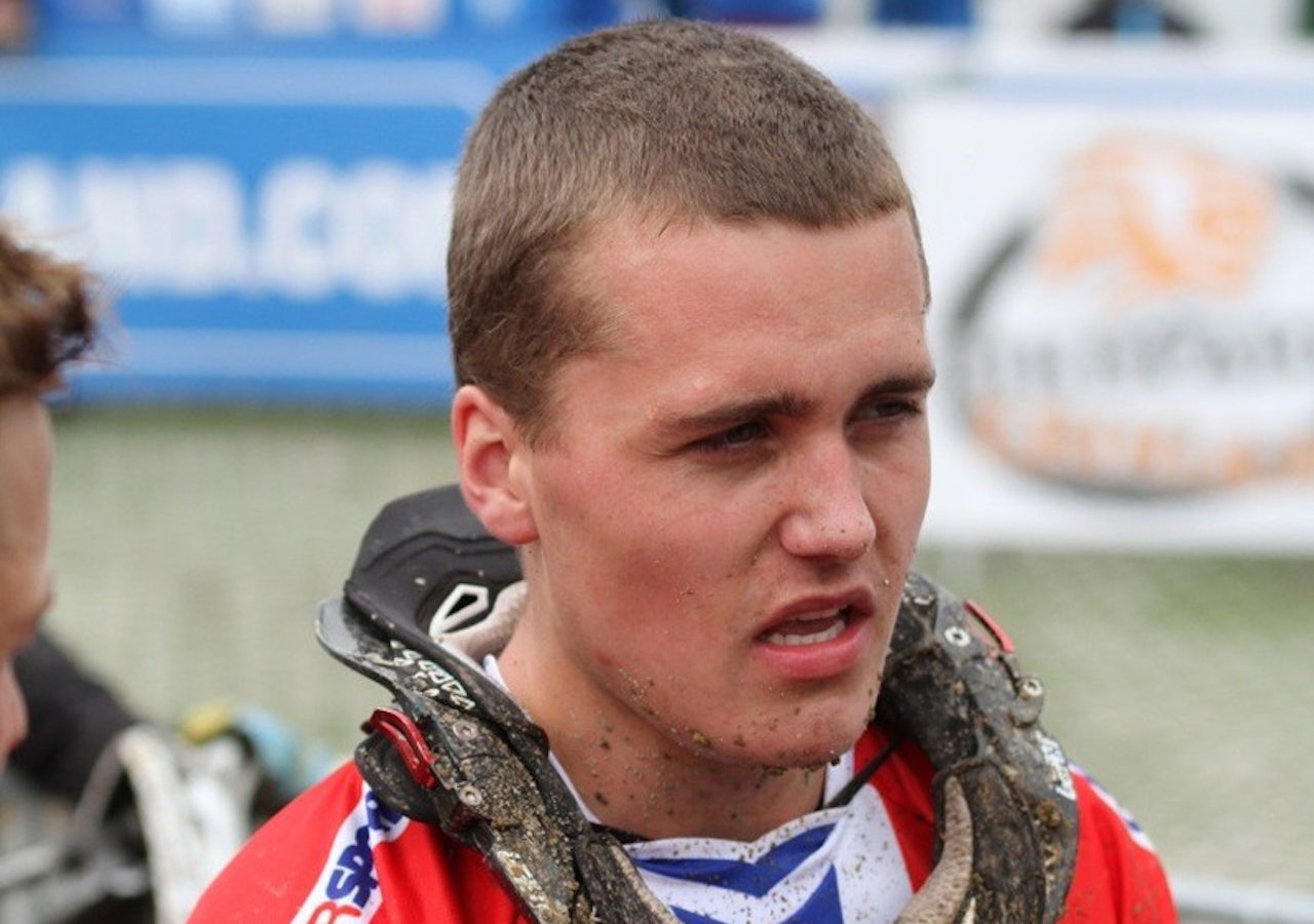 FERDIG FOR SESONGEN: Isak Leivsson knakk lårbeinet under en gjennomkjøringstur i Hafjell i dag, og er ute av helgas verdenscup, og resten av sesongen. Arkivfoto: Bjørn Ballangrud FERDIG FOR SESONGEN: Isak Leivsson knakk lårbeinet under en gjennomkjøringstur i Hafjell i dag, og er ute av helgas verdenscup, og resten av sesongen. Arkivfoto: Bjørn Ballangrud