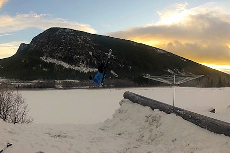 IKKE VANLIG: Det er mulig denne filmen viser en vanlig uke med Øystein Bråten, men det er overhodet ingenting vanlig med ferdighetene hans. IKKE VANLIG: Det er mulig denne filmen viser en vanlig uke med Øystein Bråten, men det er overhodet ingenting vanlig med ferdighetene hans.