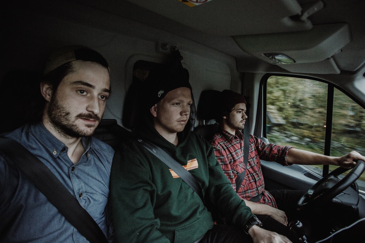 TOUR BOYS: Denne gjengen skal da altså lage podcast. TOUR BOYS: Denne gjengen skal da altså lage podcast.