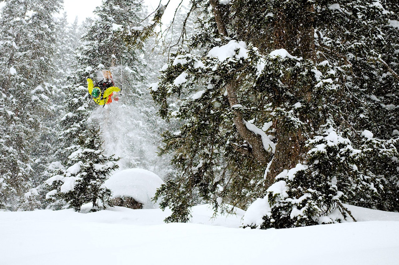 HIT: Magnus Tveito i sitt rette element. Vil du oppleve dette stedet i vinter? Hør på podden – det er inne på Tveitos topp 5. Foto: Vegard Breie HIT: Magnus Tveito i sitt rette element. Vil du oppleve dette stedet i vinter? Hør på podden – det er inne på Tveitos topp 5. Foto: Vegard Breie