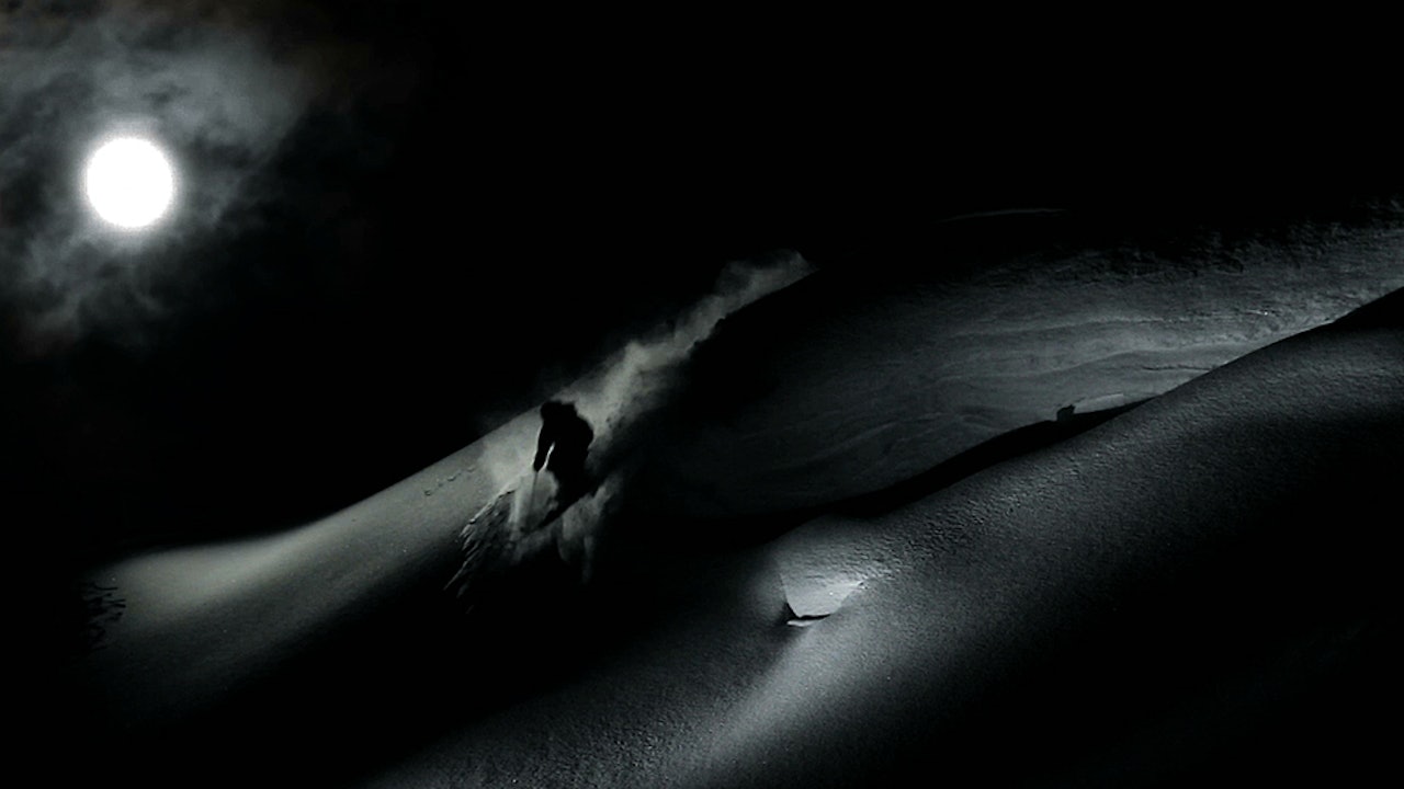 MØRKEKJØRING: Mørkt og tøft i denne ukas episode av Salomon Freeski TV. MØRKEKJØRING: Mørkt og tøft i denne ukas episode av Salomon Freeski TV.