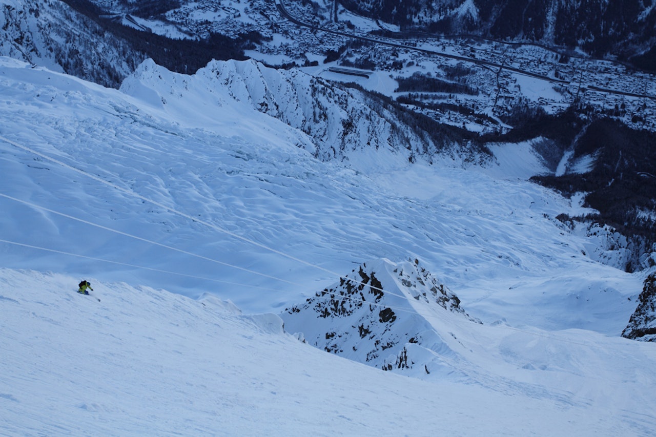 ROND: Andreas Fransson i aksjon på favoritturen sin, Glacier Rond i Chamonix. Foto: Tore Meirik