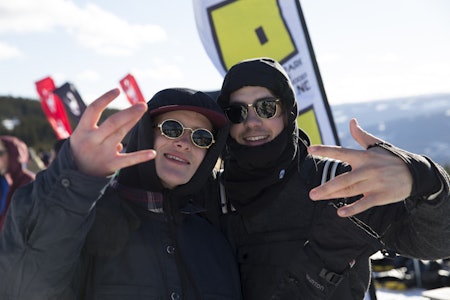 MEGAPARK-PODKAST: SIg Tveit (t.v) snakker om railsetupen og alt det andre som skjer på MegaPark 2014. Foto: Hans Petter Hval MEGAPARK-PODKAST: SIg Tveit (t.v) snakker om railsetupen og alt det andre som skjer på MegaPark 2014. Foto: Hans Petter Hval