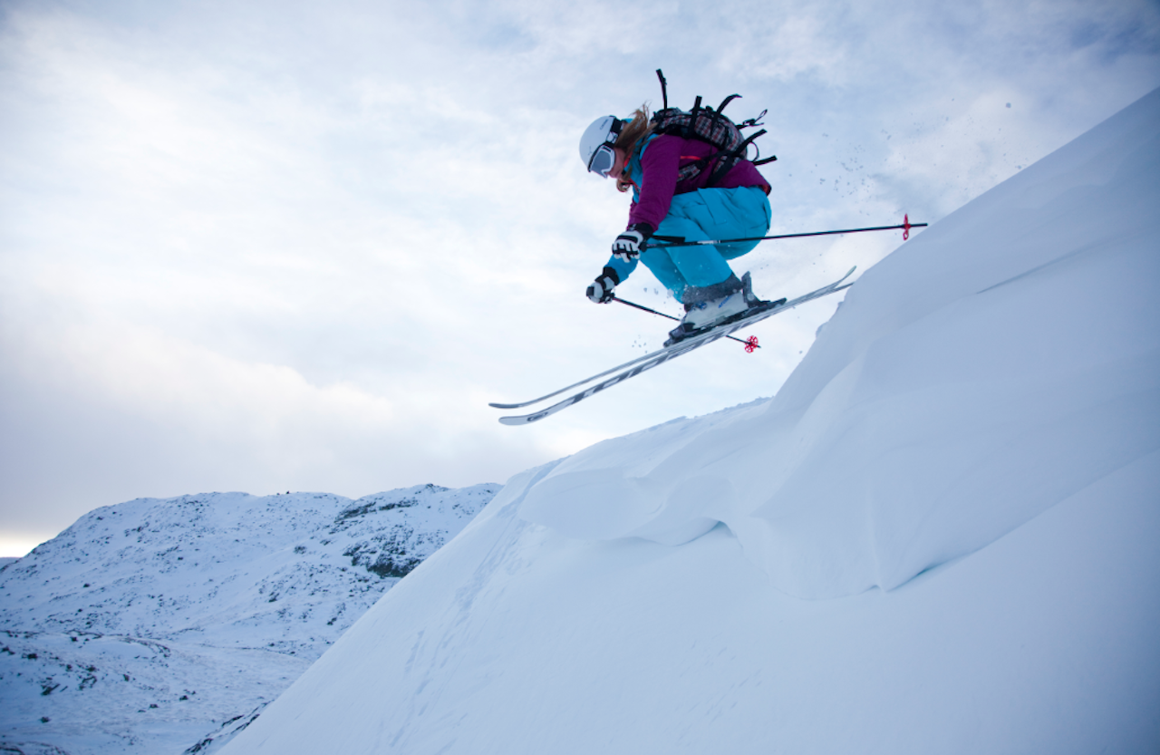 DEBUTANT: Pia Nic Gundersen imponerte alle i Freeride World Qualifier. Nå er Sortland-jenta klar for å yppe seg i det øverste selskap for første gang. Foto: Sindre Kinnerød. DEBUTANT: Pia Nic Gundersen imponerte alle i Freeride World Qualifier. Nå er Sortland-jenta klar for å yppe seg i det øverste selskap for første gang. Foto: Sindre Kinnerød.
