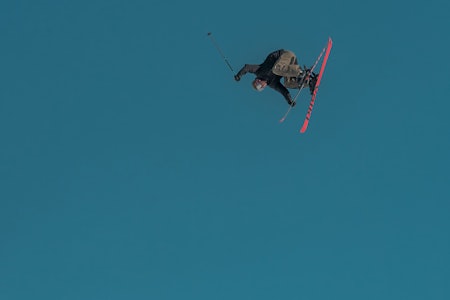 GUY IN THE SKY: Øystein Bråten er i storform i sin siste fast Laps-episode fra Australia. Foto: Luke Ocho Allen GUY IN THE SKY: Øystein Bråten er i storform i sin siste fast Laps-episode fra Australia. Foto: Luke Ocho Allen