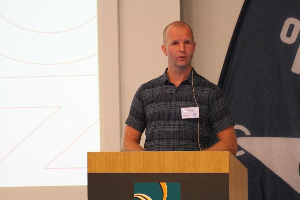 OMSTRIDT 1: Kjetil Brattlien holdt innledningsforedraget på Skredkonferansen og gikk senere hardt ut mot kollega Georg Kronthaler. Foto: Håvard Nesbø OMSTRIDT 1: Kjetil Brattlien holdt innledningsforedraget på Skredkonferansen og gikk senere hardt ut mot kollega Georg Kronthaler. Foto: Håvard Nesbø