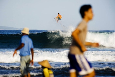 MR. SMITH: Jordy Smith mistet ledelsen i verdenscupen etter Fiji, men er garantert innstilt på å ta den tilbake. Bilde: Red Bull MR. SMITH: Jordy Smith mistet ledelsen i verdenscupen etter Fiji, men er garantert innstilt på å ta den tilbake. Bilde: Red Bull