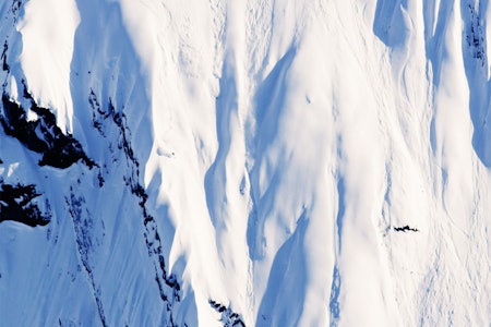 ALTMULIGMANN: Tanner Halls nye film byr på all slags skikjøring, fra urbane rails til hissige storfjellslinjer. ALTMULIGMANN: Tanner Halls nye film byr på all slags skikjøring, fra urbane rails til hissige storfjellslinjer.