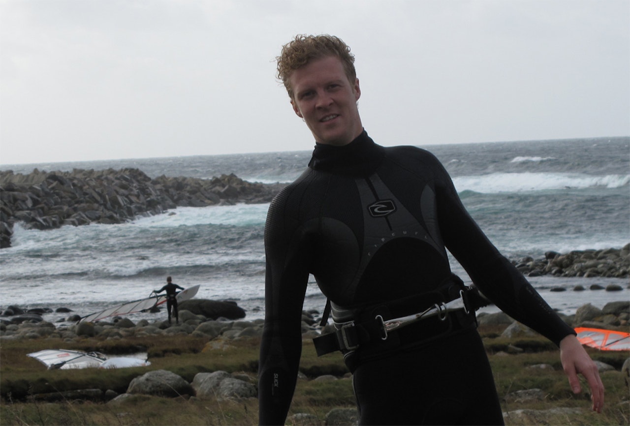 ENGASJERT: – Avgjørende instanser i denne saken utviser en til tider aggressiv antipati mot alle nye sporter som tar i bruk naturen på nye måter, sier Inge Kvivik, som selv er en ivrig windsurfer. ENGASJERT: – Avgjørende instanser i denne saken utviser en til tider aggressiv antipati mot alle nye sporter som tar i bruk naturen på nye måter, sier Inge Kvivik, som selv er en ivrig windsurfer.