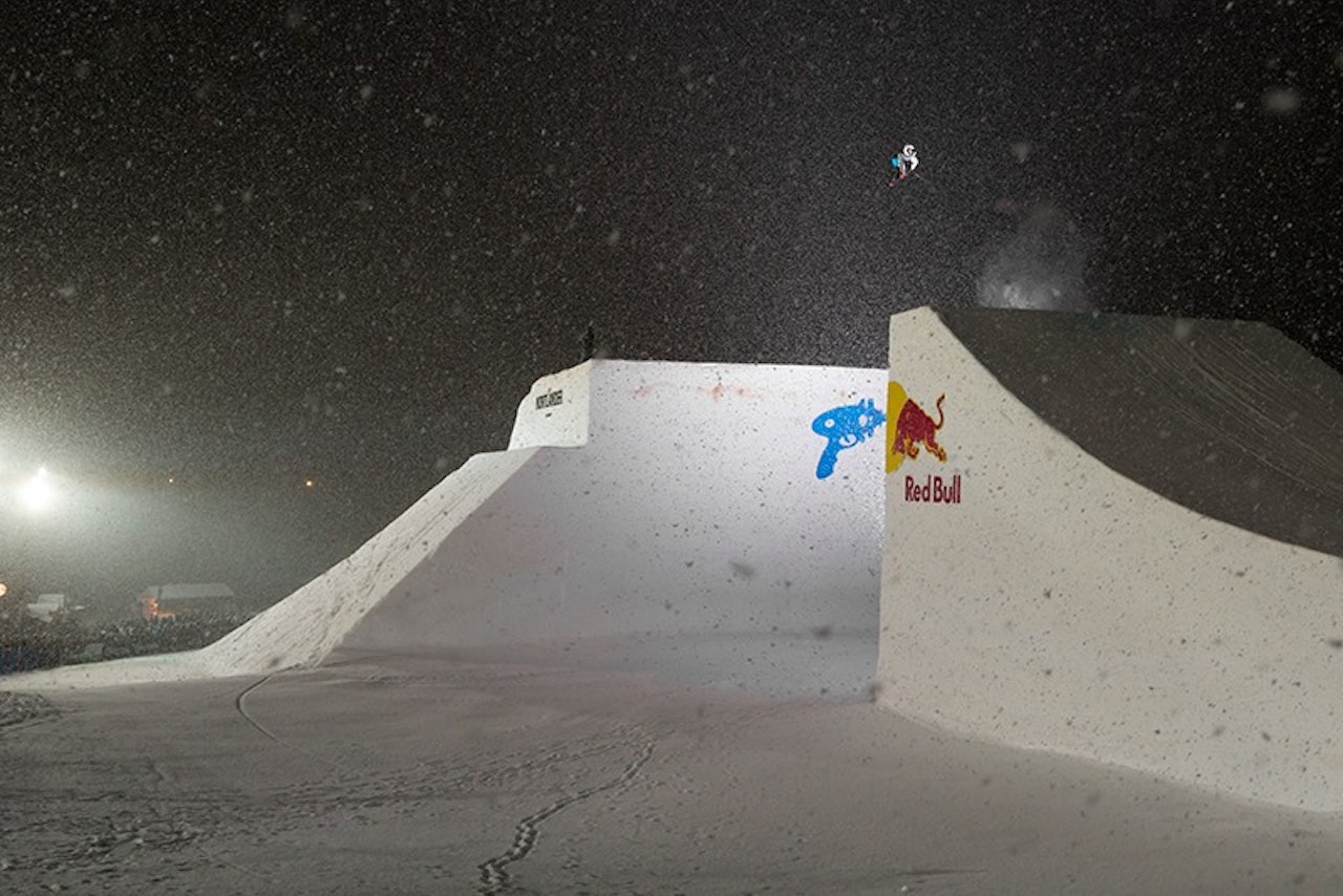 STORT: Lite å utsette på størrelsen på hoppet i Val d`Isere. Foto: Jesper Grönnemark STORT: Lite å utsette på størrelsen på hoppet i Val d`Isere. Foto: Jesper Grönnemark