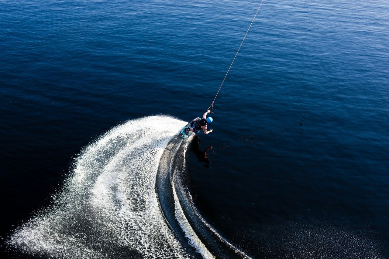 NORGE I FOKUS: All grunn til å legge seg i hardtrening. Neste år kommer Wakeboard VM til Norge og Norsjø Ferieland. (Remi Meum). Bilde: Christian Nerdrum NORGE I FOKUS: All grunn til å legge seg i hardtrening. Neste år kommer Wakeboard VM til Norge og Norsjø Ferieland. (Remi Meum). Bilde: Christian Nerdrum