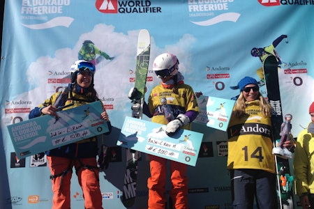 PÅ PALLEN: Tone Jersin Ansnes (til høyre) ble kun slått av svenske Lotten Rapp og franske Chloe Roux Mollard, som vant konkurransen i Andorra.