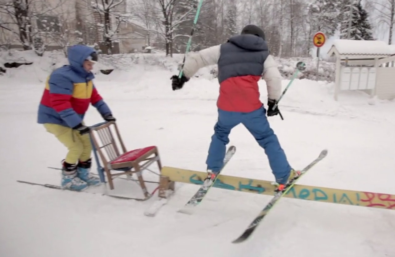 SPARKSTØTING TO RAIL: Bare i Finland. SPARKSTØTING TO RAIL: Bare i Finland.