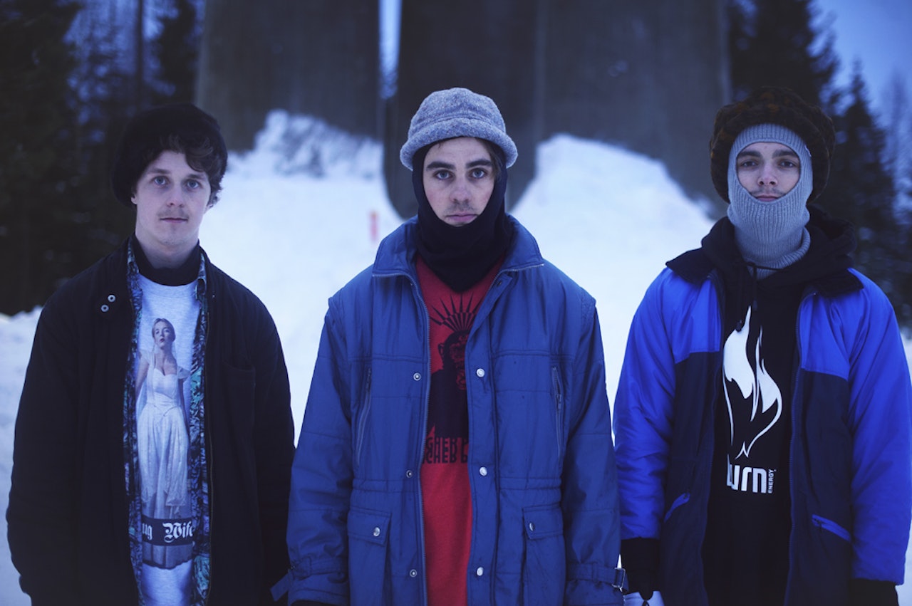 ET ANNERLEDES PARTI: Chris Helberg (f.v), Magnus Støre og Daniel Jacobsen er bakmennene i The Trashparty. Se den nye Tryvann-editen her. Foto: Emil Kjos Sollie ET ANNERLEDES PARTI: Chris Helberg (f.v), Magnus Støre og Daniel Jacobsen er bakmennene i The Trashparty. Se den nye Tryvann-editen her. Foto: Emil Kjos Sollie