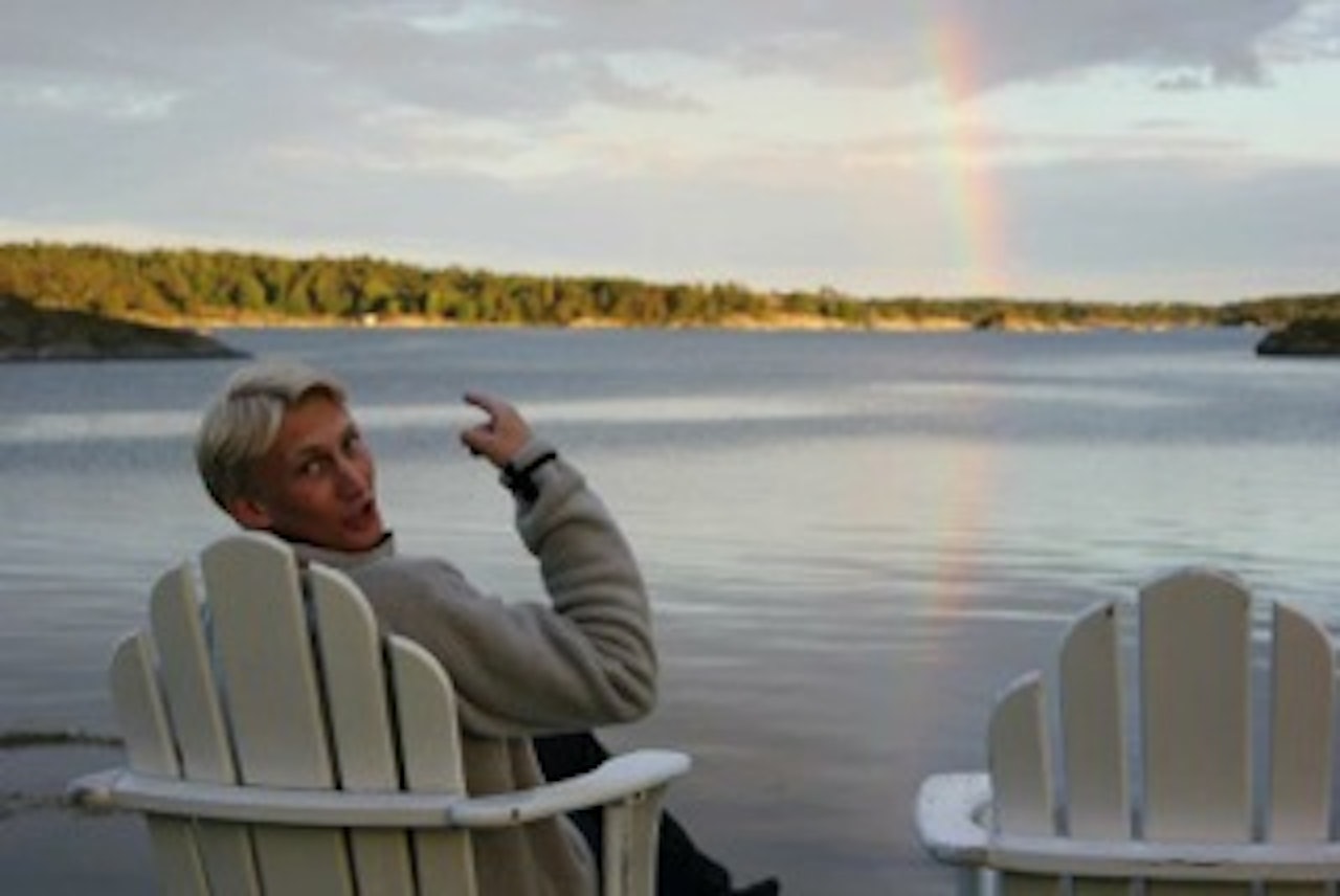 SOMMERFRIDO: Omtrent slik ser det ut når Fridtjof Fredricsson slapper av om sommer´n. SOMMERFRIDO: Omtrent slik ser det ut når Fridtjof Fredricsson slapper av om sommer´n.