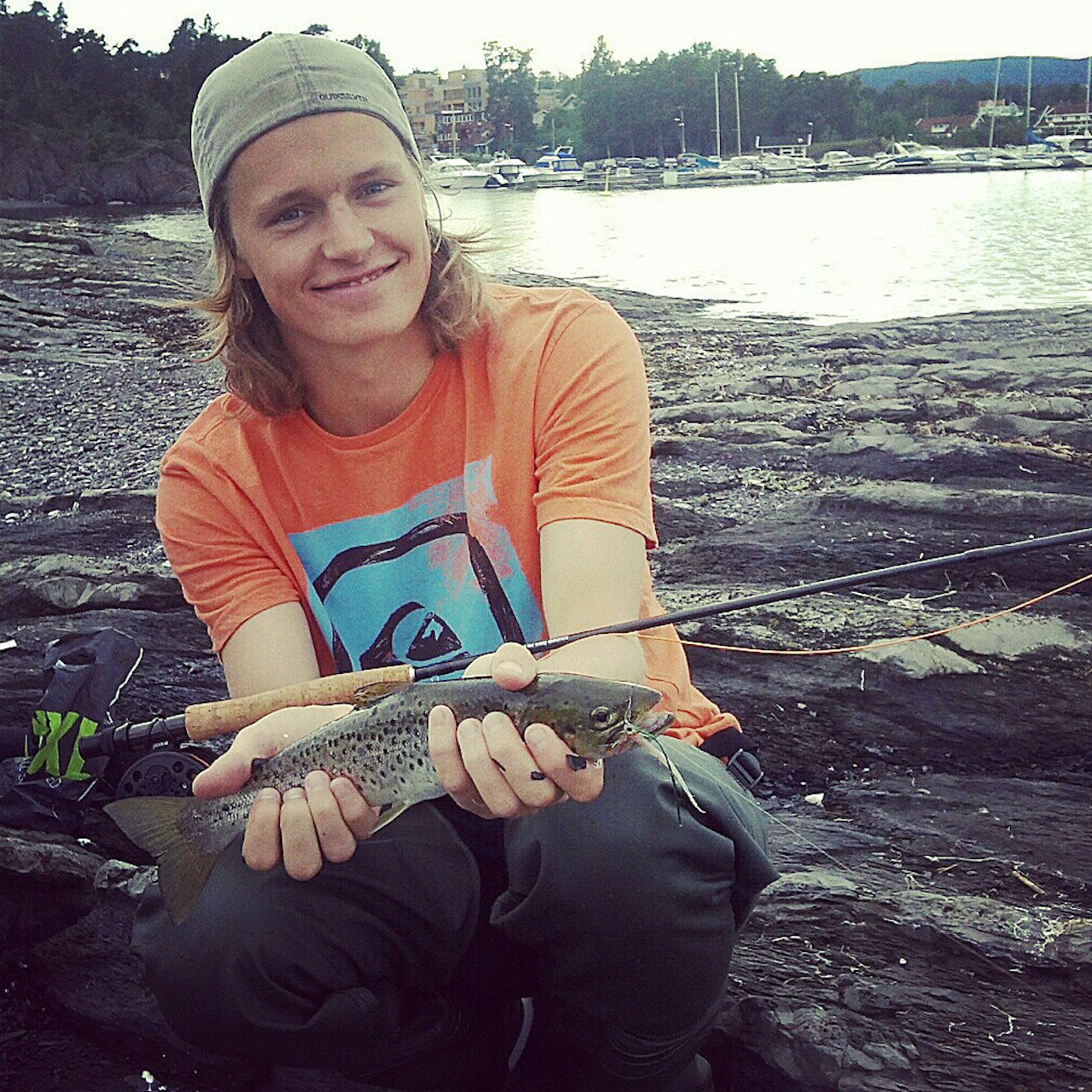 FANGST: Som så mange andre, bruker også PC Fosse sommeren på å fange fisk. FANGST: Som så mange andre, bruker også PC Fosse sommeren på å fange fisk.