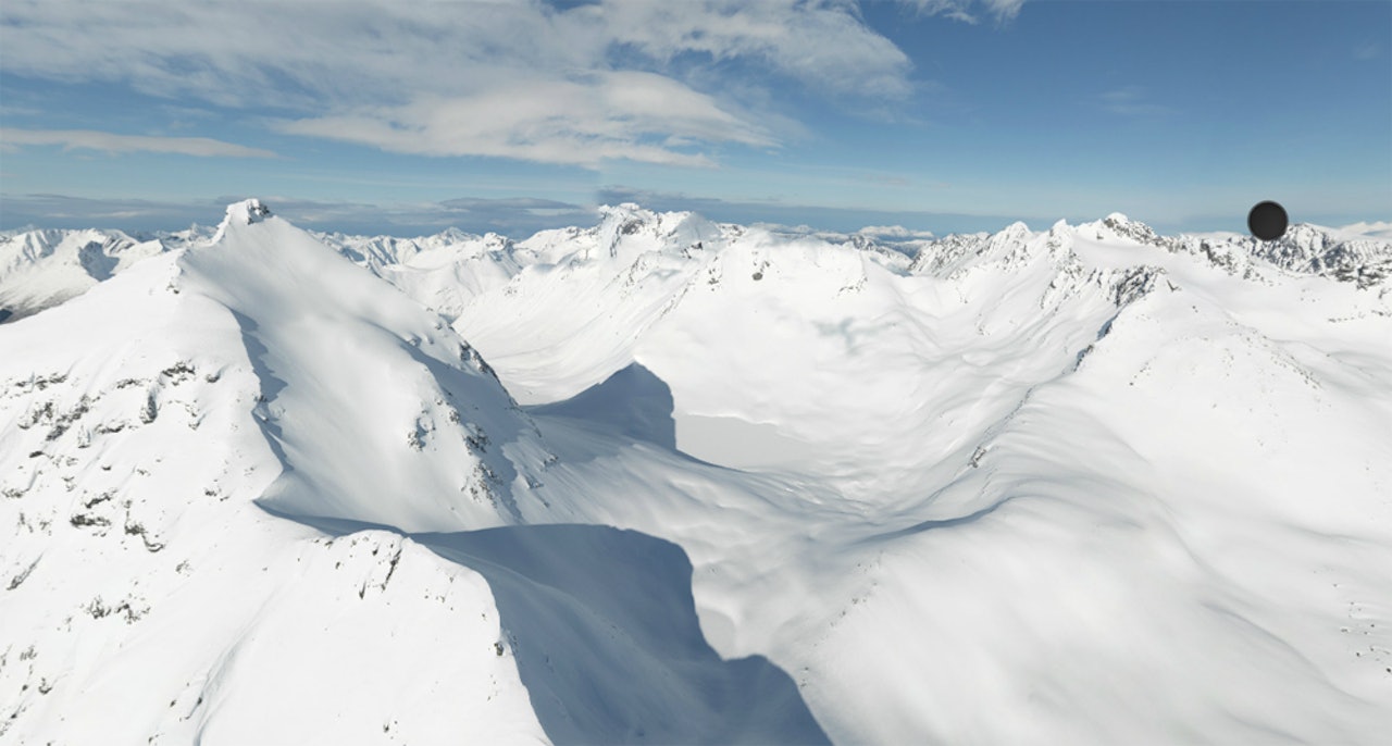 SLOGEN: Prikken til høyre i bildet markerer nytt utkikkspunkt, og fjellet til venstre er legendariske Slogen. Foto: Arild Solberg