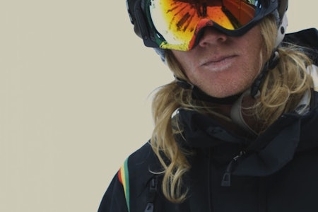 HELE HALL: Tanner drar fem linjer i Retallack, akkompagnert av nydelig pianomusikk. HELE HALL: Tanner drar fem linjer i Retallack, akkompagnert av nydelig pianomusikk.